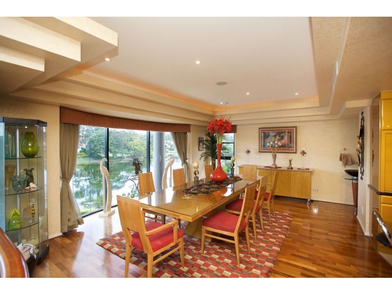 28 NEWELL PLACE, Westlake QLD 4074