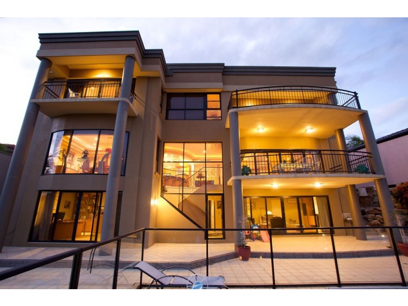 28 NEWELL PLACE, Westlake QLD 4074