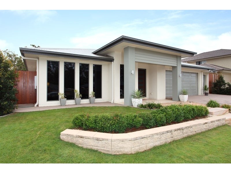 25 Shamrock Ct, Chuwar QLD 4306