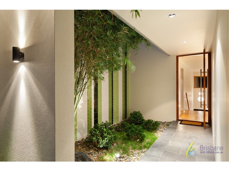 562 Fig Tree Pocket Rd, Fig Tree Pocket QLD 4069