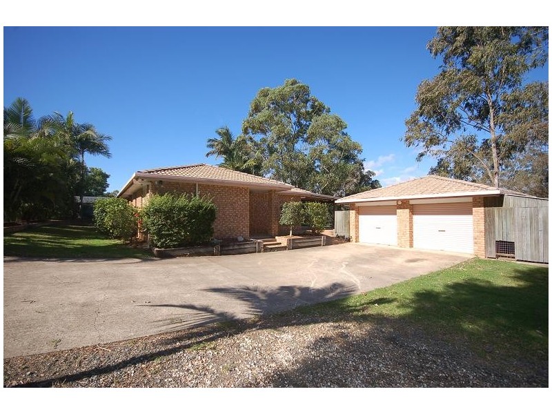 41 Illawong Way, Karana Downs QLD 4306