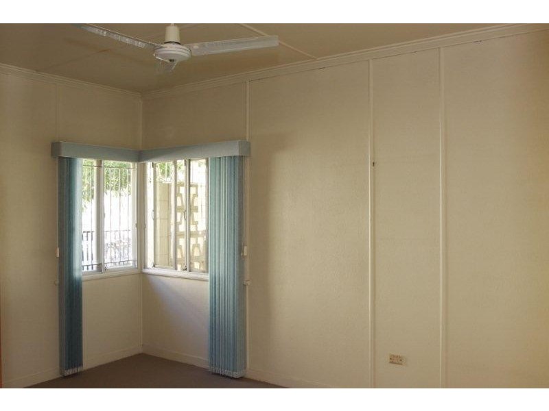 34 Boundary Road, Indooroopilly QLD 4068