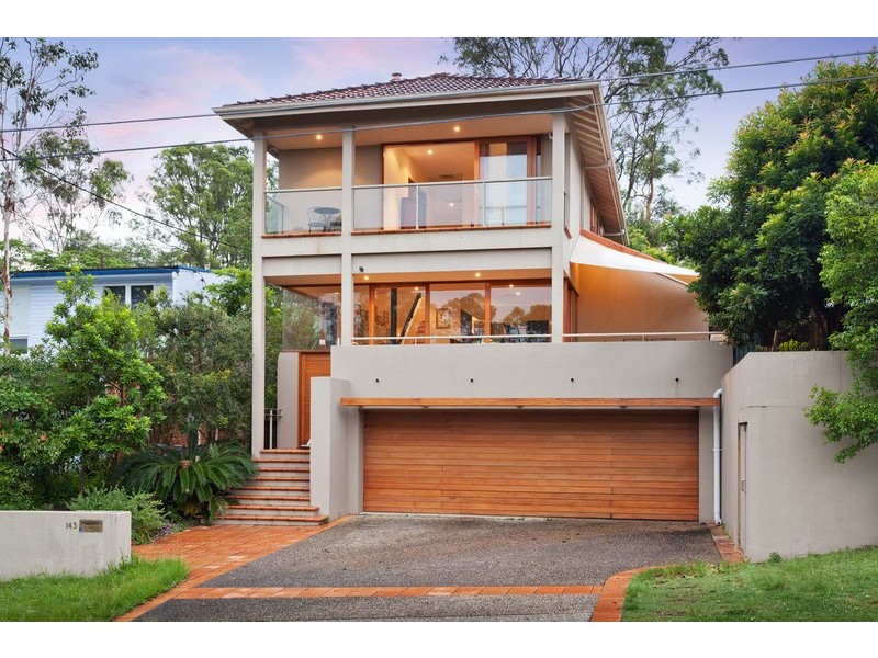 143 The Esplanade, St Lucia QLD 4067