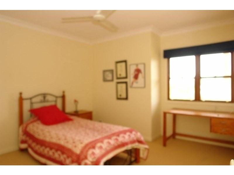 140 Rafting Ground Rd, Brookfield QLD 4069