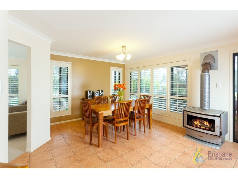 35 Fearless Crt, Karalee QLD 4306