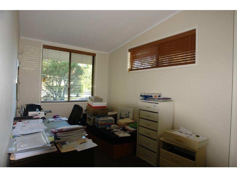 258 Hawkesbury Road, Anstead QLD 4070