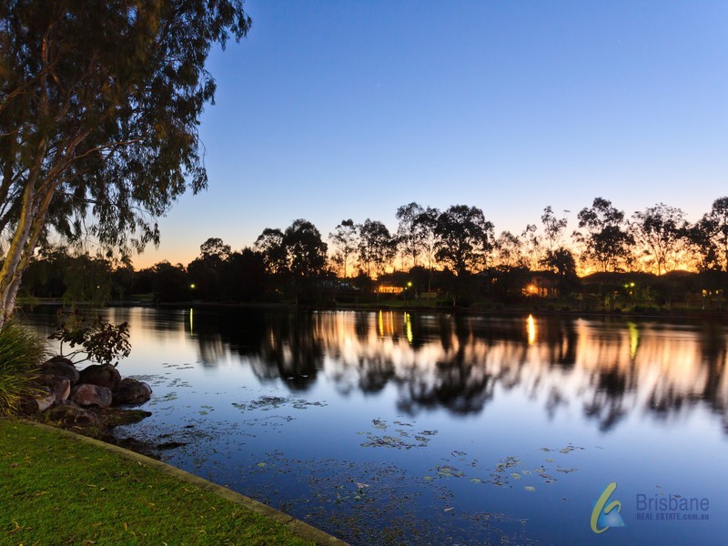 29 The Esplanade, Forest Lake QLD 4078