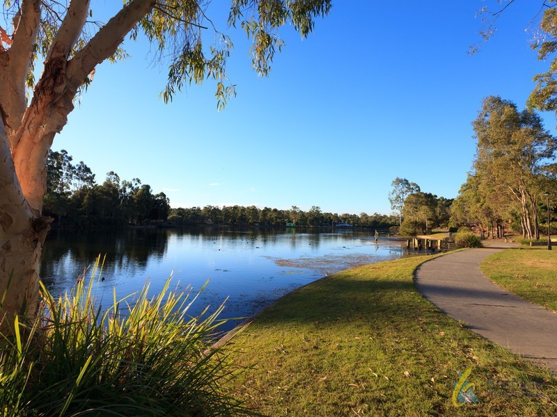 29 The Esplanade, Forest Lake QLD 4078