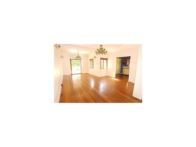 22 Austral Avenue, Graceville QLD 4075