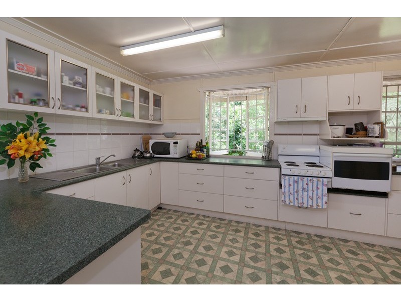 36 Feez St, Yeronga QLD 4104