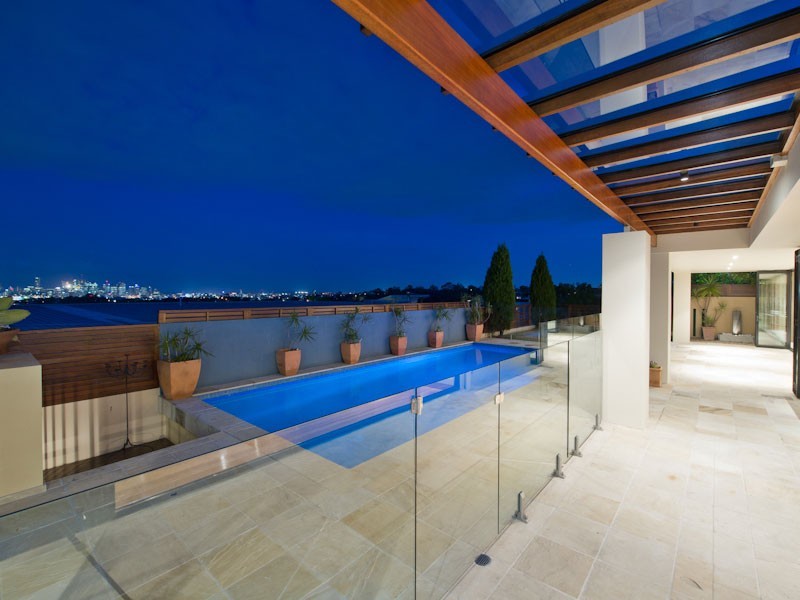 8/58 Tristania Dr, Bardon QLD 4065