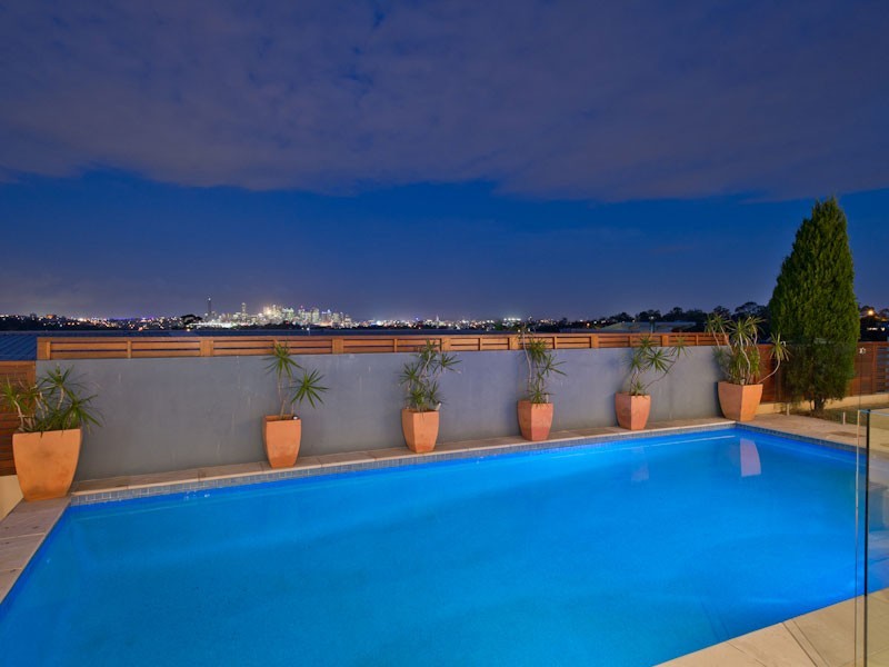 8/58 Tristania Dr, Bardon QLD 4065