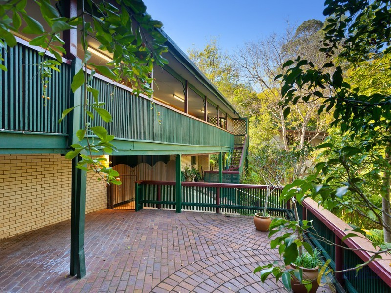 12 Warrawong Street, Chapel Hill QLD 4069