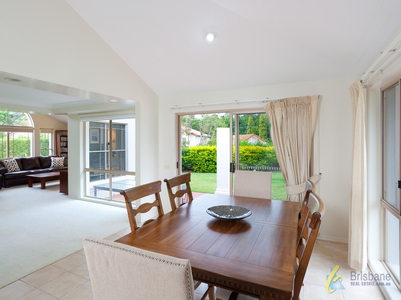 1/50 Boblynne Street, Chapel Hill QLD 4069