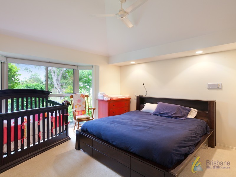 1/50 Boblynne Street, Chapel Hill QLD 4069