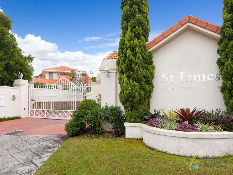 1/50 Boblynne Street, Chapel Hill QLD 4069