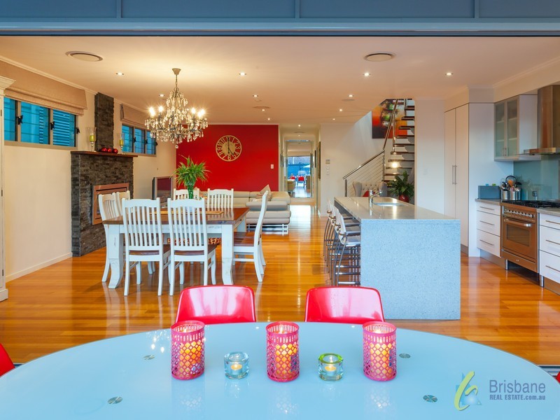 112 Hargreaves Ave, Chelmer QLD 4068