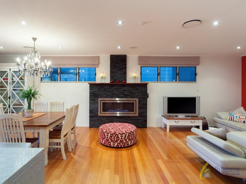 112 Hargreaves Ave, Chelmer QLD 4068