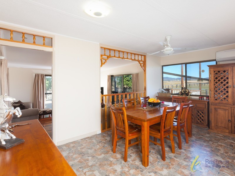 915 Rosewood Warrill View Road, Lower Mount Walker QLD 4340