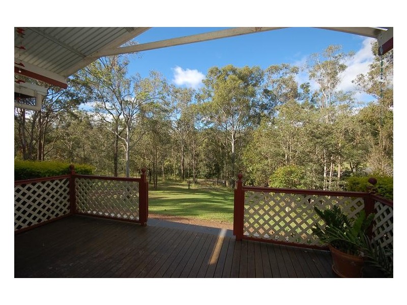 2 Coolibah Court, Mount Crosby QLD 4306