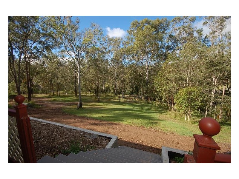 2 Coolibah Court, Mount Crosby QLD 4306