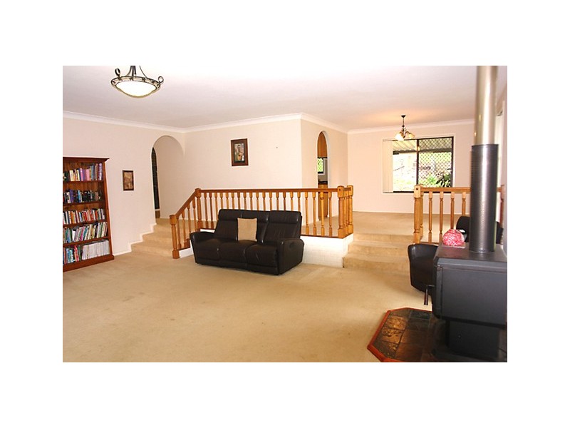 724 Hawkesbury Rd, Anstead QLD 4070