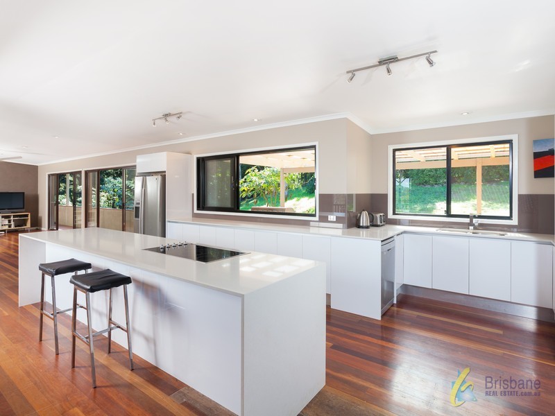 401 Pullenvale Rd, Pullenvale QLD 4069