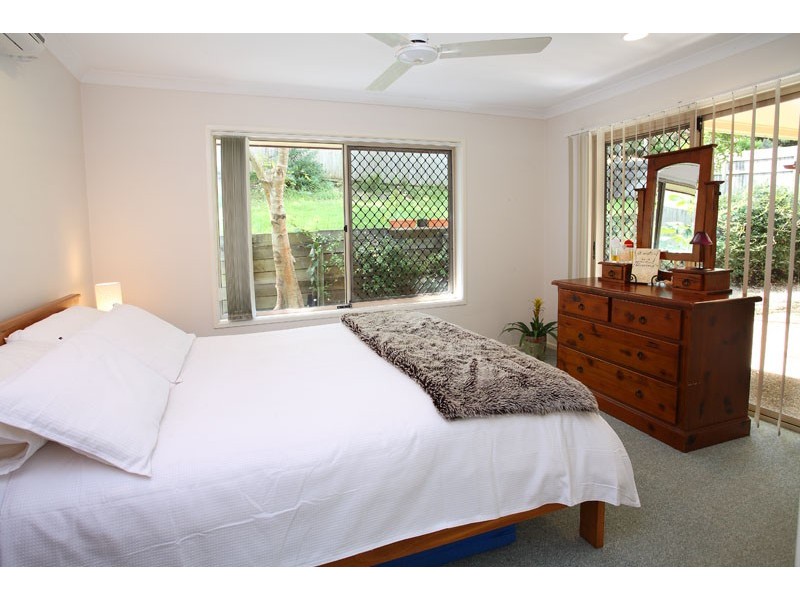 29 Regency Place, Kenmore Hills QLD 4069