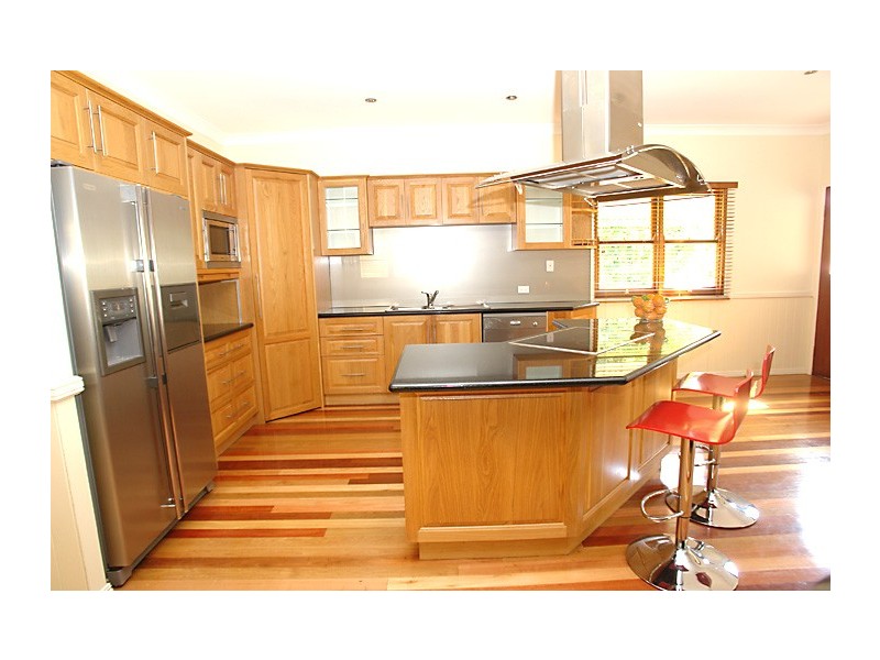 45 Hepworth Street, Chapel Hill QLD 4069