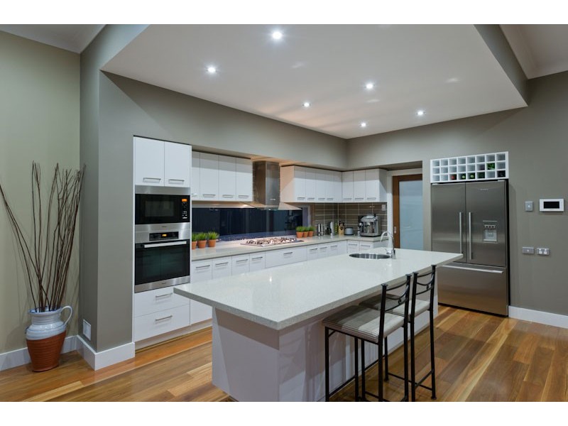 23 Serene Place, Fig Tree Pocket QLD 4069