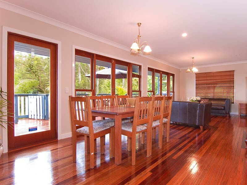 12 Mill Road, Pullenvale QLD 4069