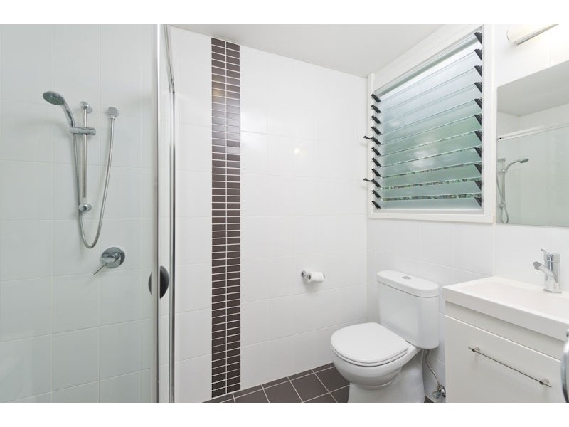 4/17 Oxford Tce, Taringa QLD 4068