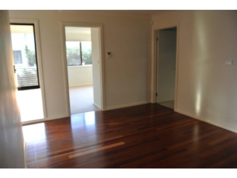 85 Bozzato Place, Kenmore Hills QLD 4069