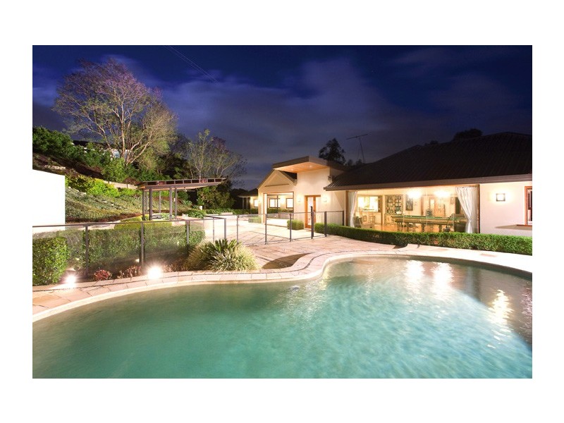 89 Moons Lane, Brookfield QLD 4069