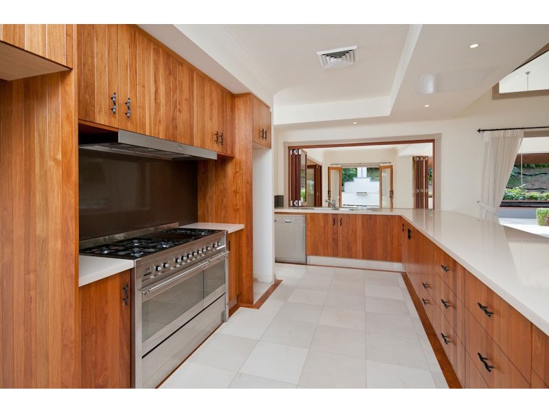 89 Moons Lane, Brookfield QLD 4069