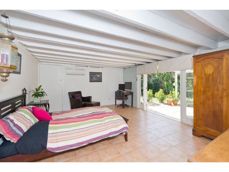 50 Edson Street, Kenmore QLD 4069