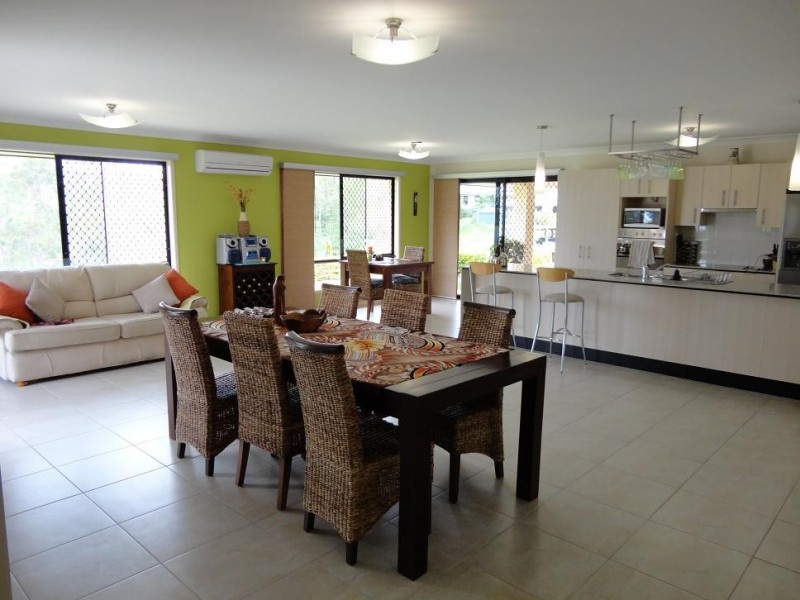 185 Allawah Rd, Chuwar QLD 4306