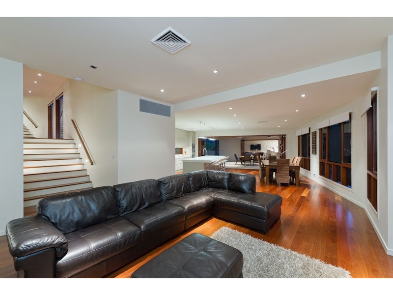 263 Jesmond Rd, Fig Tree Pocket QLD 4069