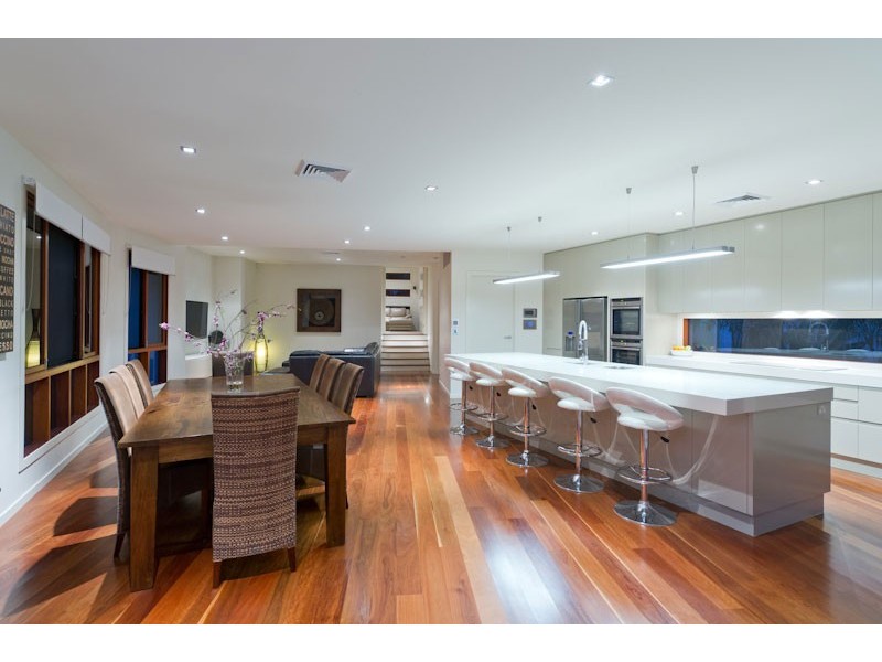 263 Jesmond Rd, Fig Tree Pocket QLD 4069