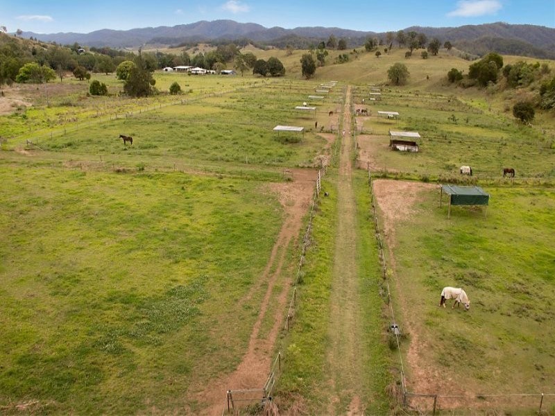 472 Laceys Creek Rd, Laceys Creek QLD 4521