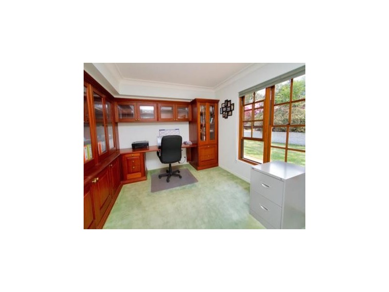 243 Moons La, Brookfield QLD 4069