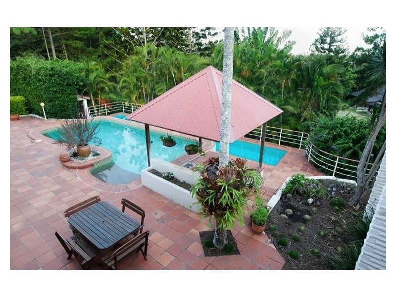 243 Moons La, Brookfield QLD 4069