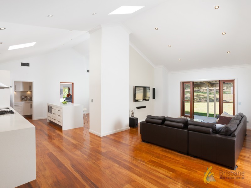 197 Sugars Rd, Anstead QLD 4070