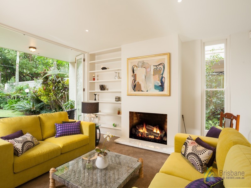 28 Laurel Ave, Chelmer QLD 4068