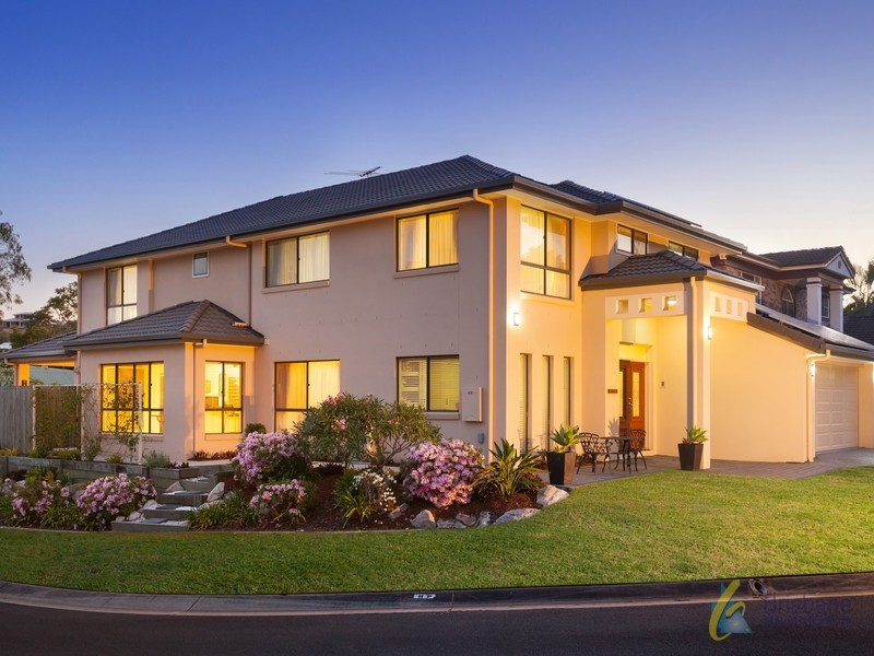 6 Makepeace Place, Bellbowrie QLD 4070