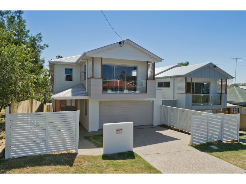 57 Disraeli Street, Indooroopilly QLD 4068