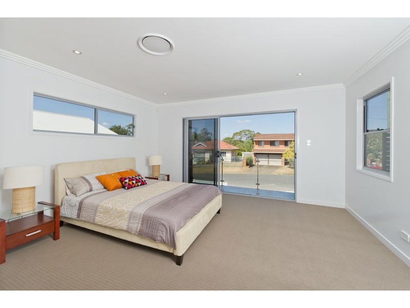 57 Disraeli Street, Indooroopilly QLD 4068