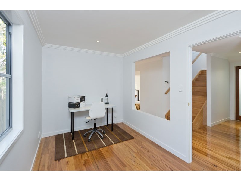 57 Disraeli Street, Indooroopilly QLD 4068