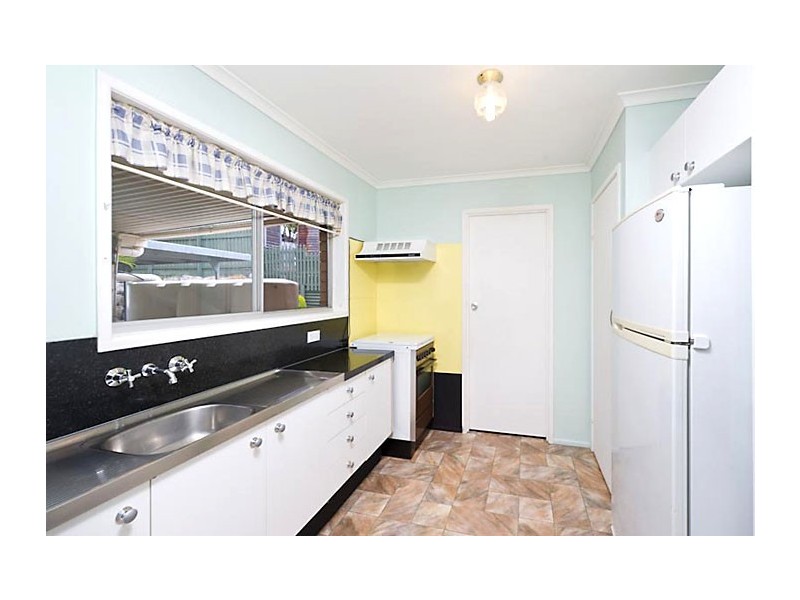 8 Fenchurch Street, Fig Tree Pocket QLD 4069