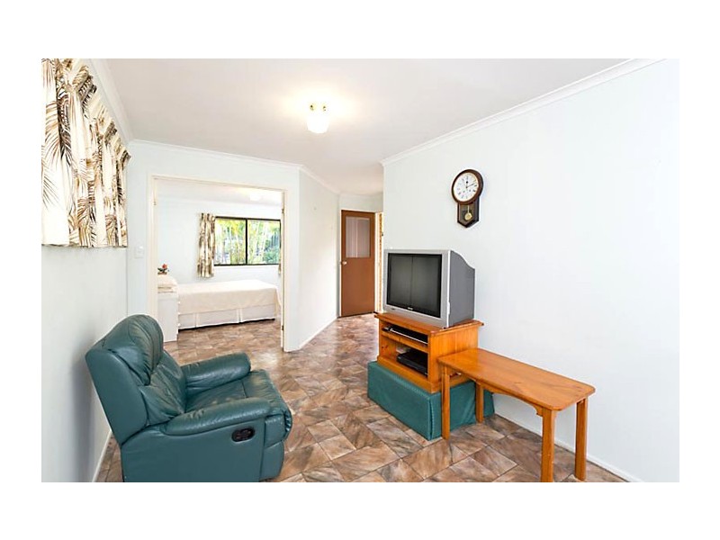 8 Fenchurch Street, Fig Tree Pocket QLD 4069